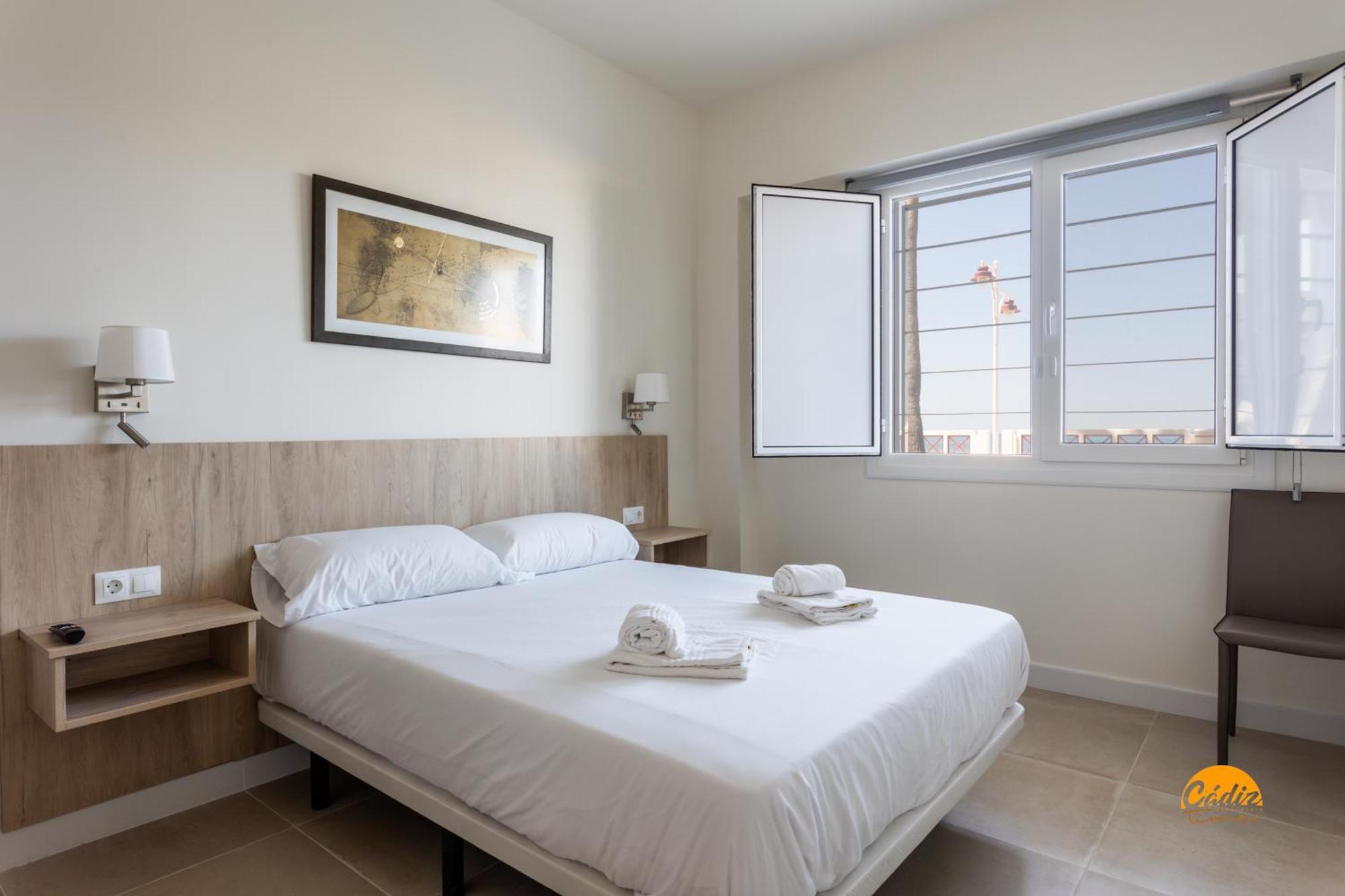 Delfin Azul 2 Free Parking By Cadiz Time Apartment Luaran gambar